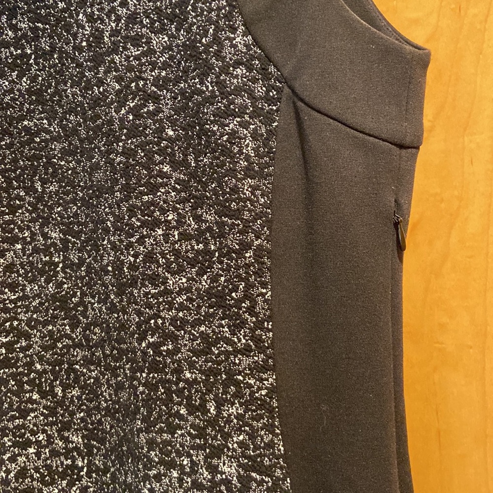 Dress - Picture 3 of 5